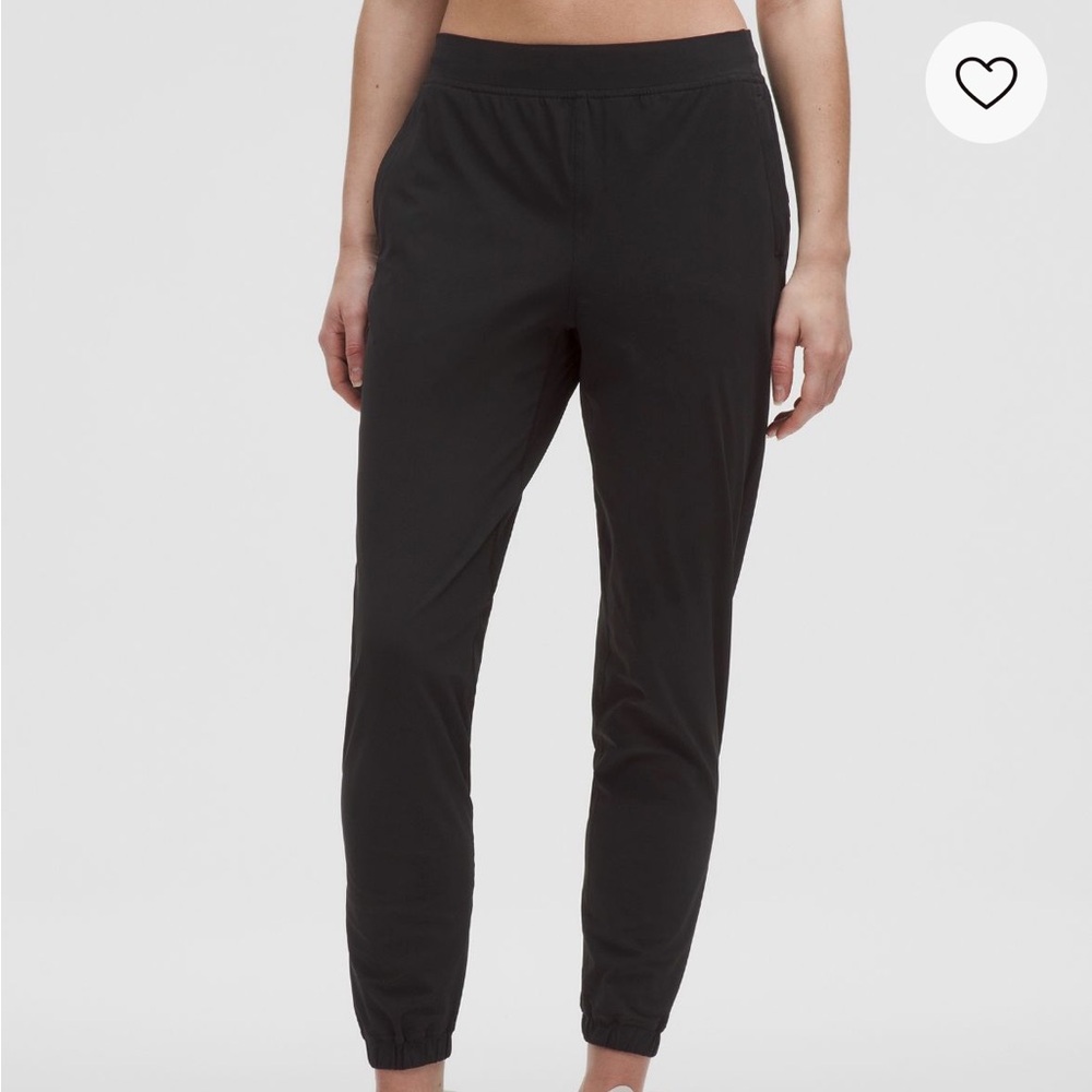 lululemon athletica Women's Adapted State Black Joggers size 4